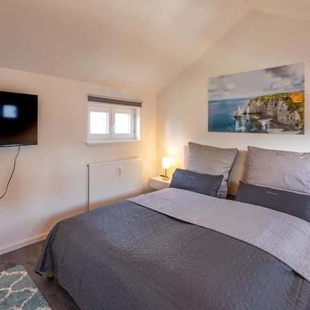 Sweethome - Maisonette Apartment, Parkplatz, Wifi, Naehe Zentrum Fuerstenfeldbruck Exteriér fotografie